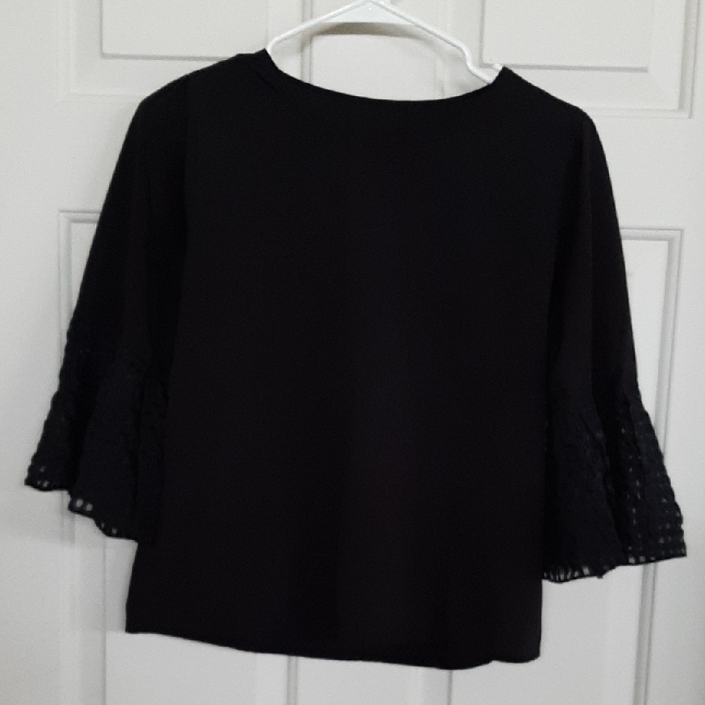 Black Women's Bell Sleeve Top
